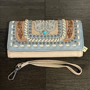 Montana West Beige and Blue Embroidered Clutch